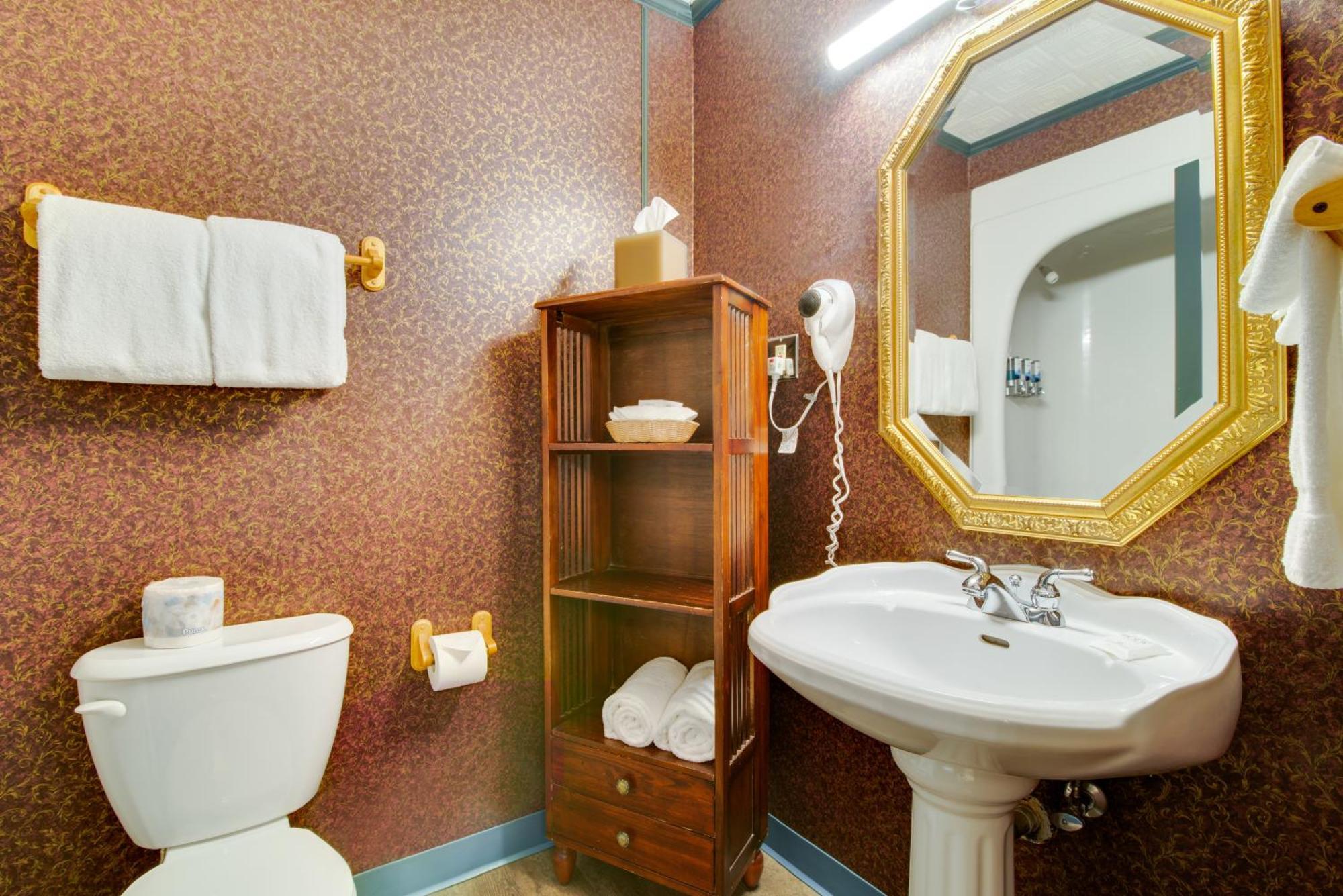 Holland America Dawson City Inn Zewnętrze zdjęcie