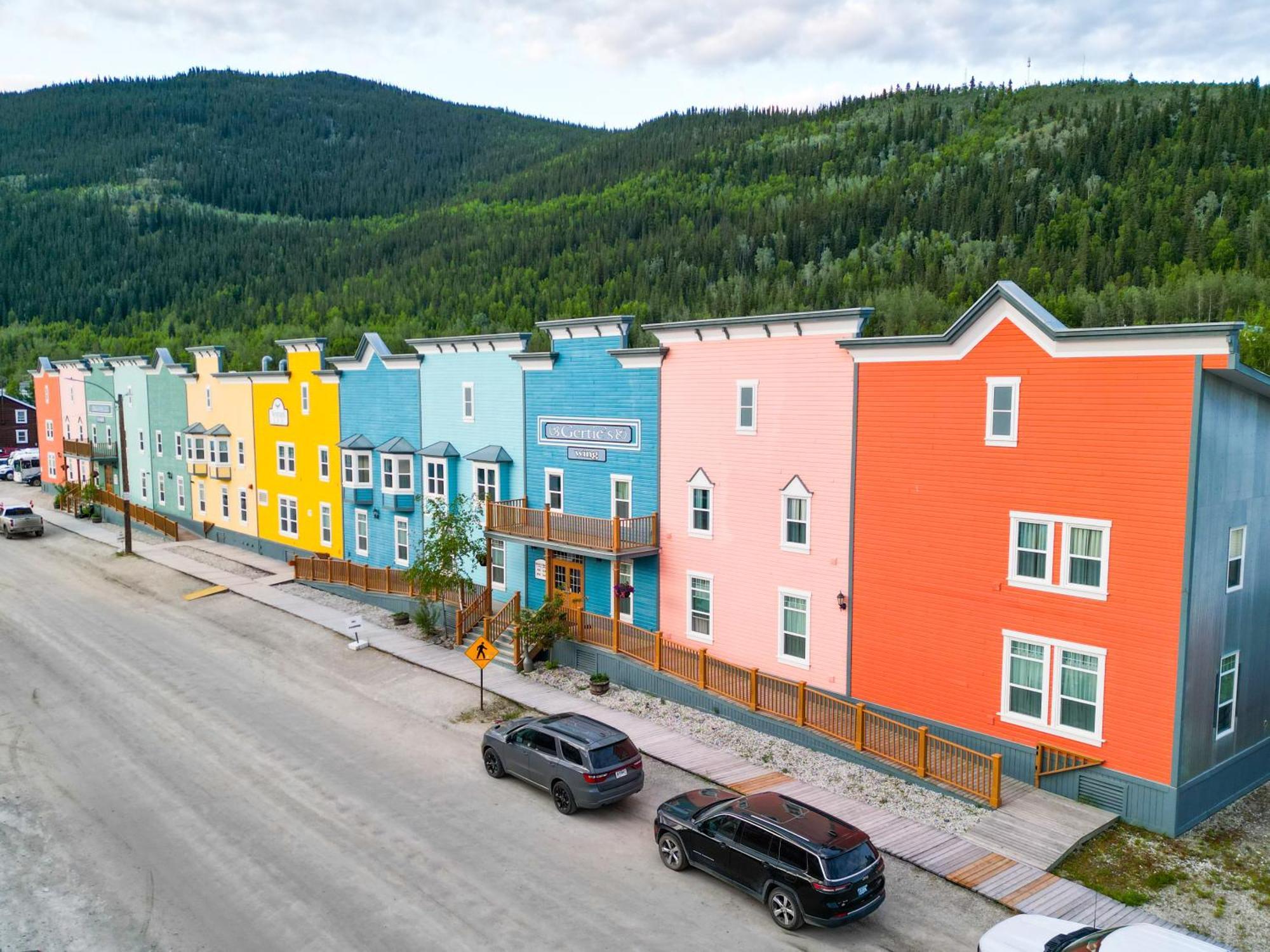 Holland America Dawson City Inn Zewnętrze zdjęcie
