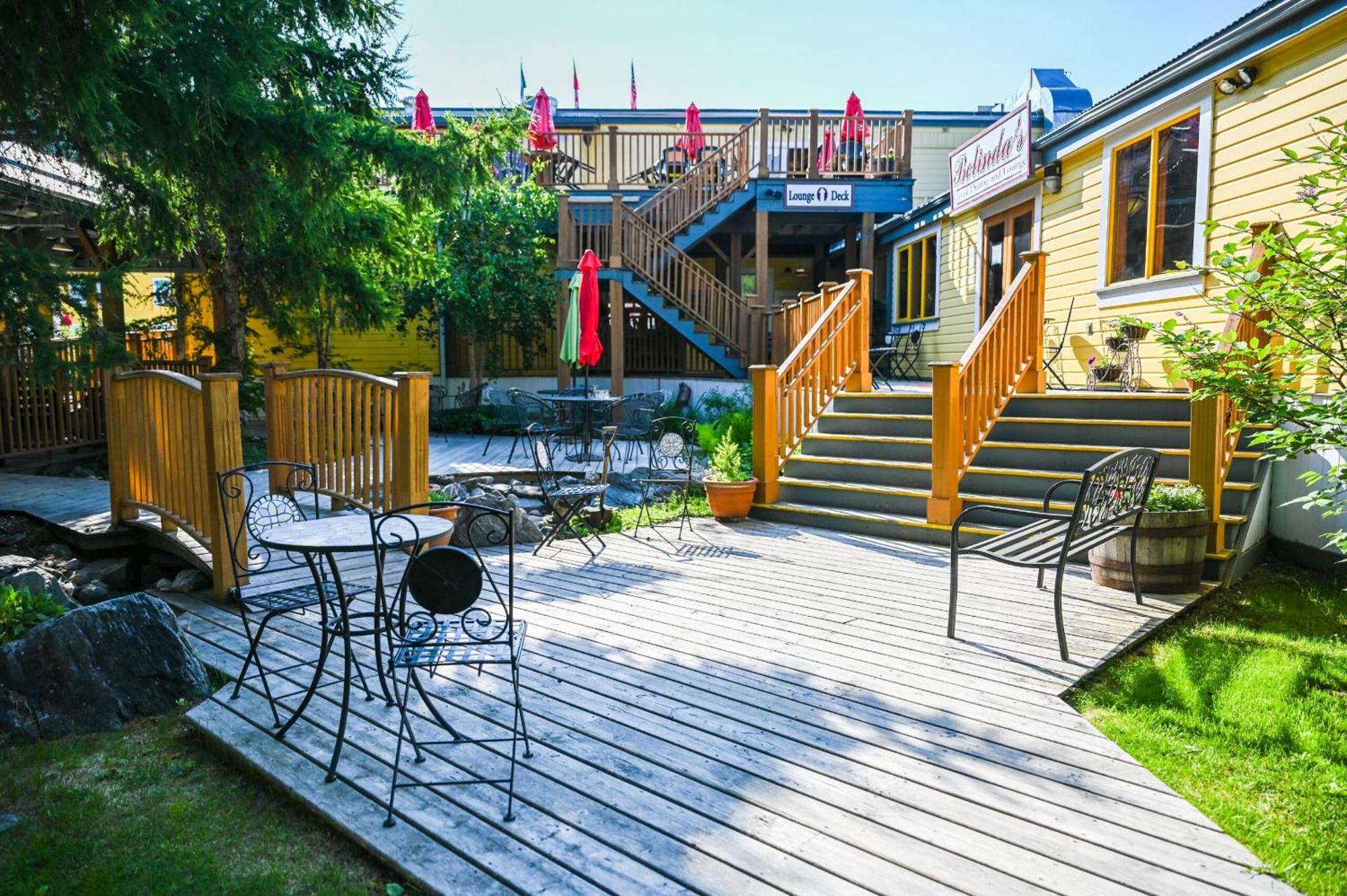 Holland America Dawson City Inn Zewnętrze zdjęcie